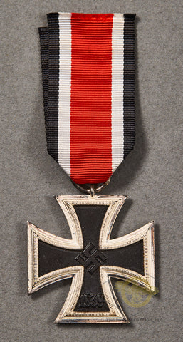 German WWII Iron Cross 2nd Class 1939