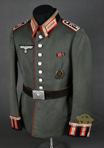 WWII German Army Waffenrock for Mounted Artillery NCO