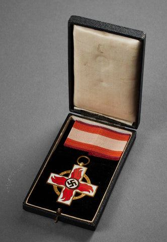 Fire Brigade Honour Badge, 1st Class, With Case-(Reichsfeuerwehr-Ehrenzeichen I. Klasse mit Etui)