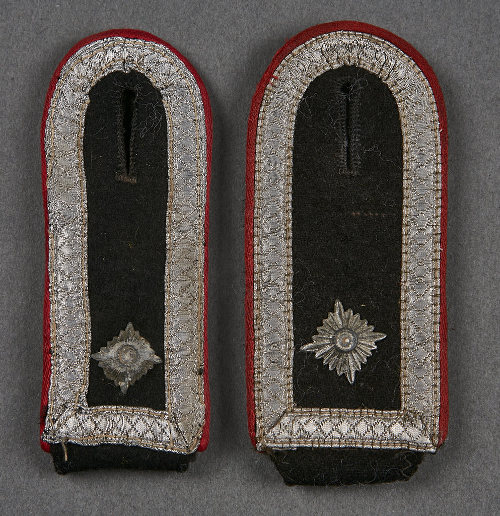 German WWII SS Shoulder Boards for Artillery NCO – The Ruptured Duck, LLC