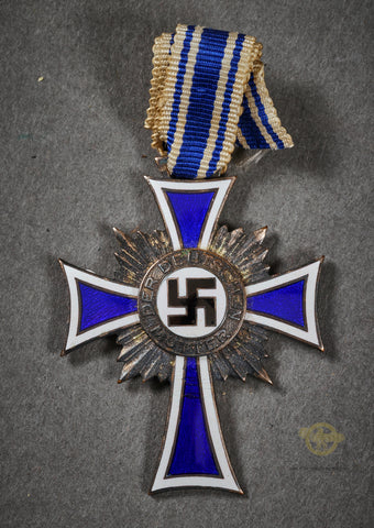 German WWII Mother’s Cross in Silver